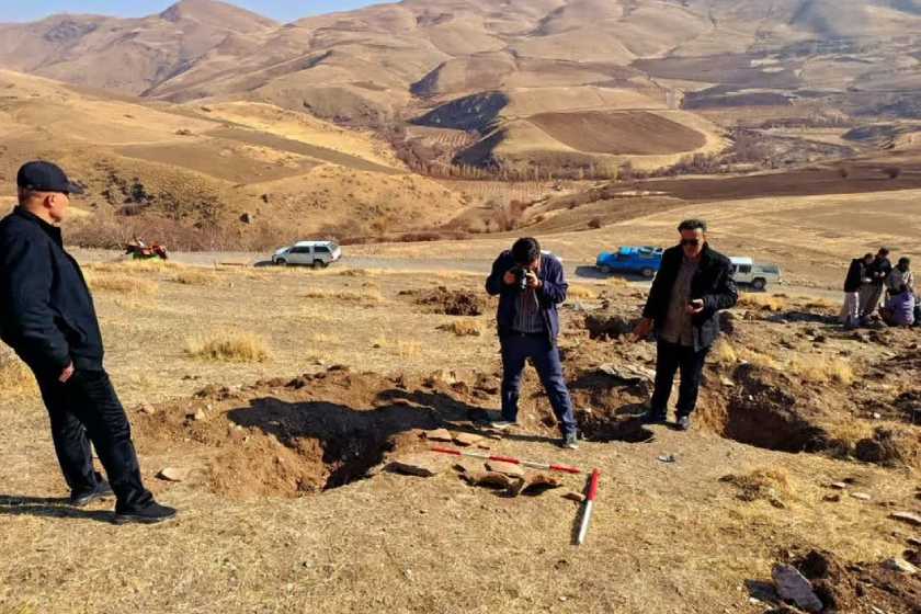 بارش‌ها گورستان تاریخی دوره اشکانی را در مهاباد نمایان کرد