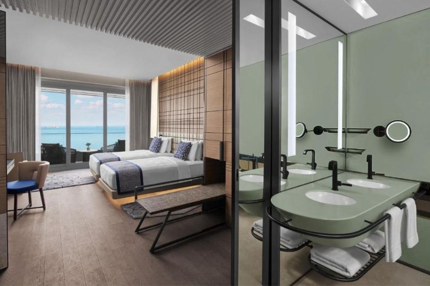 JW Marriott Hotel Istanbul Marmara Sea - Deluxe Twin Room with Balcony