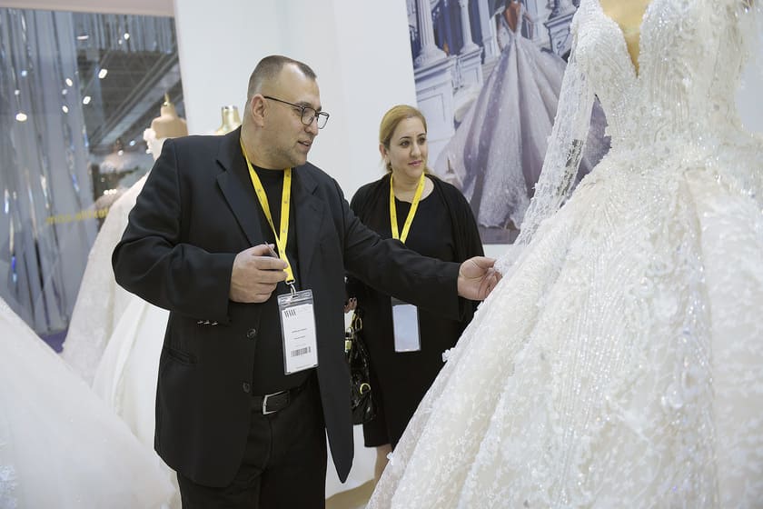 نمایشگاه مد و لباس عروسی ازمیر