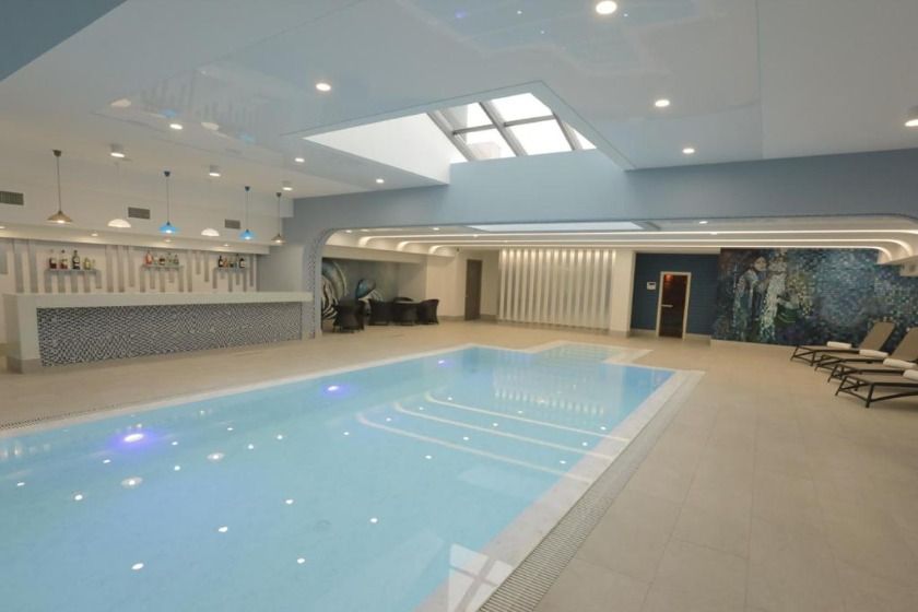 Dave Hotel Yerevan - pool