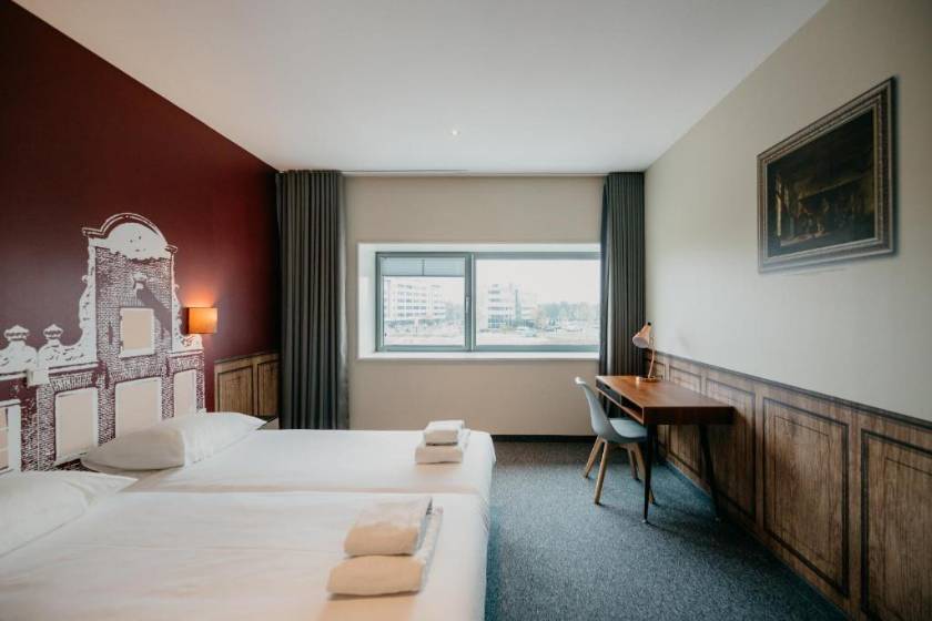 Amsterdam ID Aparthotel - Four-Bedroom Executive Apartment