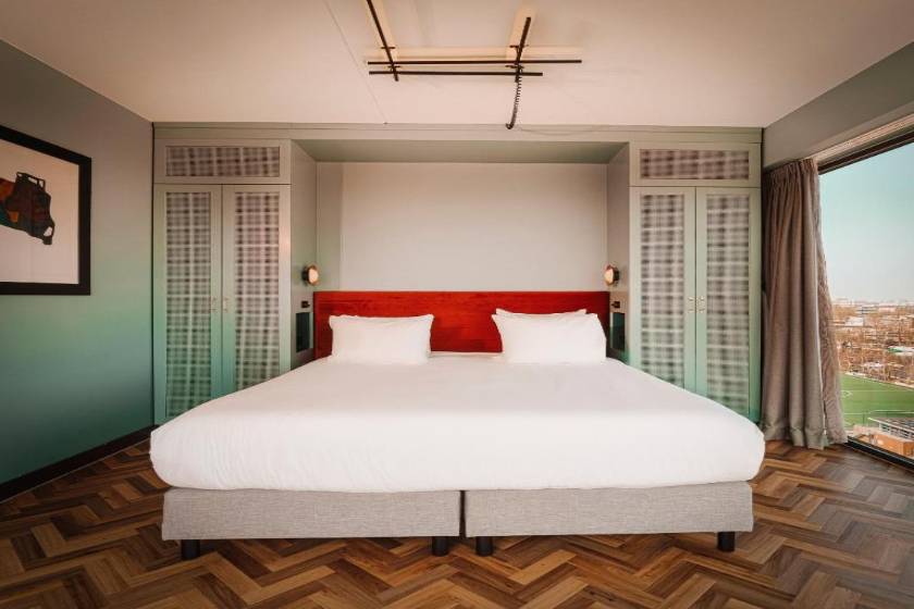 Olympic Hotel - Premium Room