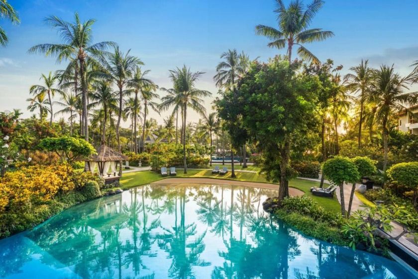 The Laguna, A Luxury Collection Resort Bali - pool