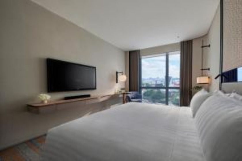 Amari Kuala Lumpur - Superior Queen Room