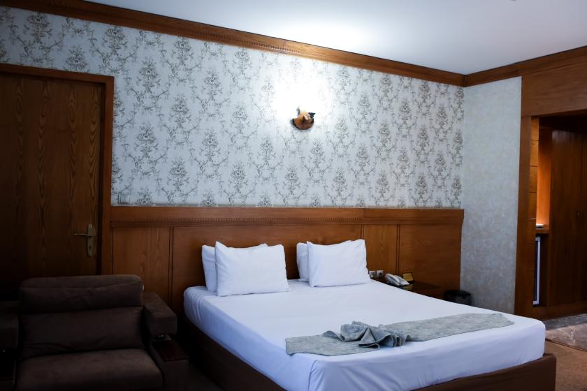 هتل فدک الزهرا مشهد - اتاق