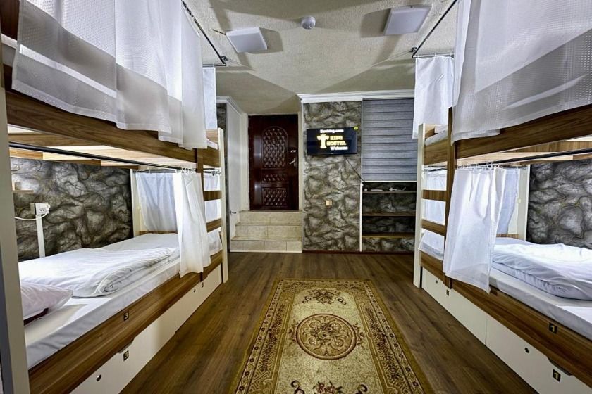 King Hostel In Old City baku - room