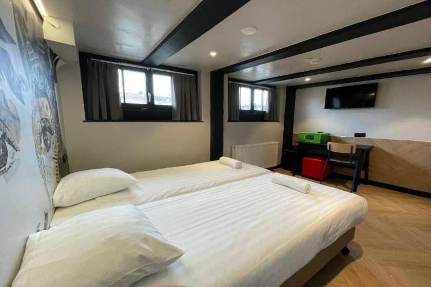 Heart of Amsterdam Hostel - Twin Private Room