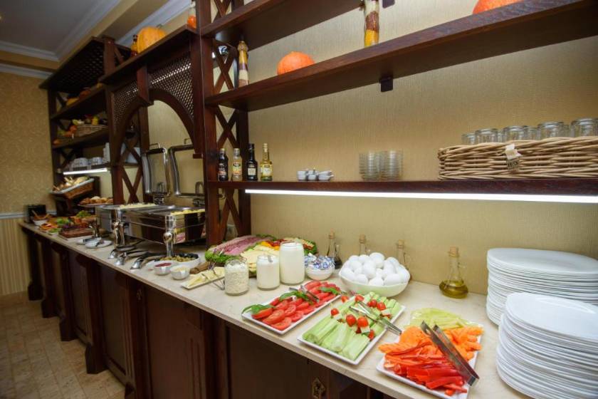 KMM Hotel - breakfast