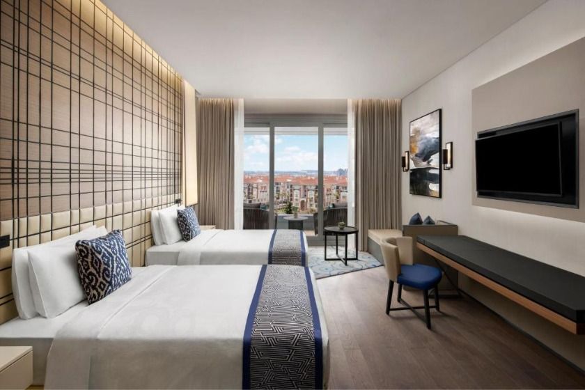 JW Marriott Hotel Istanbul Marmara Sea - Deluxe Guest Room