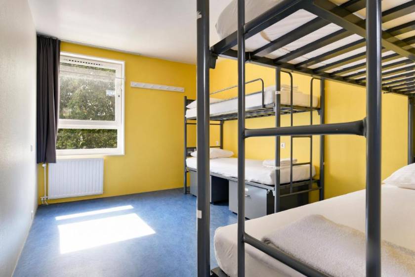 Hans Brinker Hostel Amsterdam - 4-Bed Mixed Dormitory Room