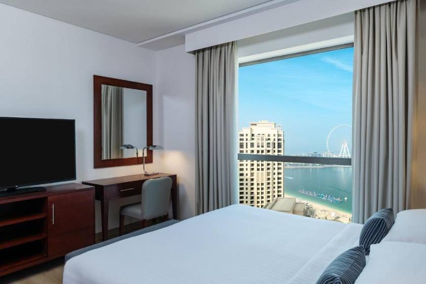 Delta Hotels by Marriott Jumeirah Beach, Dubai - Two Bedroom Family Suite, Partial sea view, High floor, Balcony - Complimentary beach kit