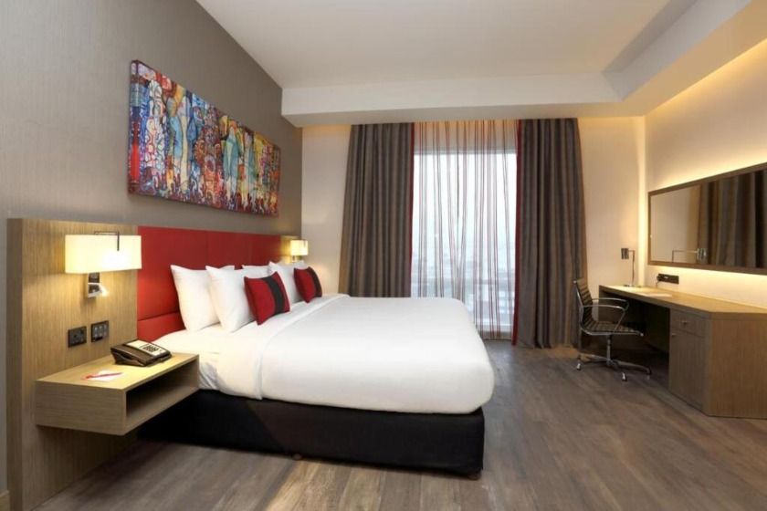 Ramada Encore by Wyndham Muscat Al-Ghubra - Deluxe King Room