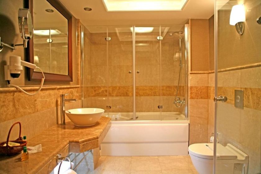 CK Farabi Hotel Ankara - Suite with Hot Tub