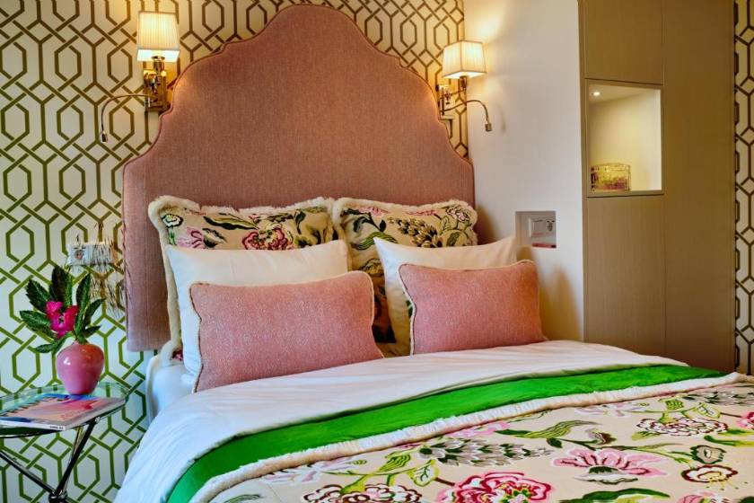 Hotel Estheréa - Double or Twin Room with Bathroom