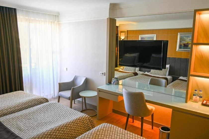 Porto Bello Hotel Resort & Spa Dubai - Standard Triple Room