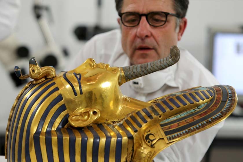 ماسک توت عنخ آمون