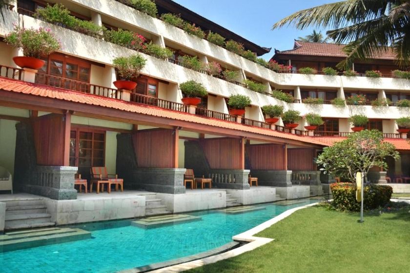 Nusa Dua Beach Hotel & Spa, Bali - Palace Club King Room with Lagoon Access