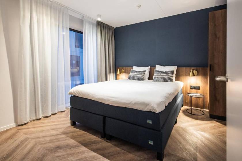 Numa Amsterdam Docklands - Extra Large 2 Bedroom Apartment with Sofa Bed