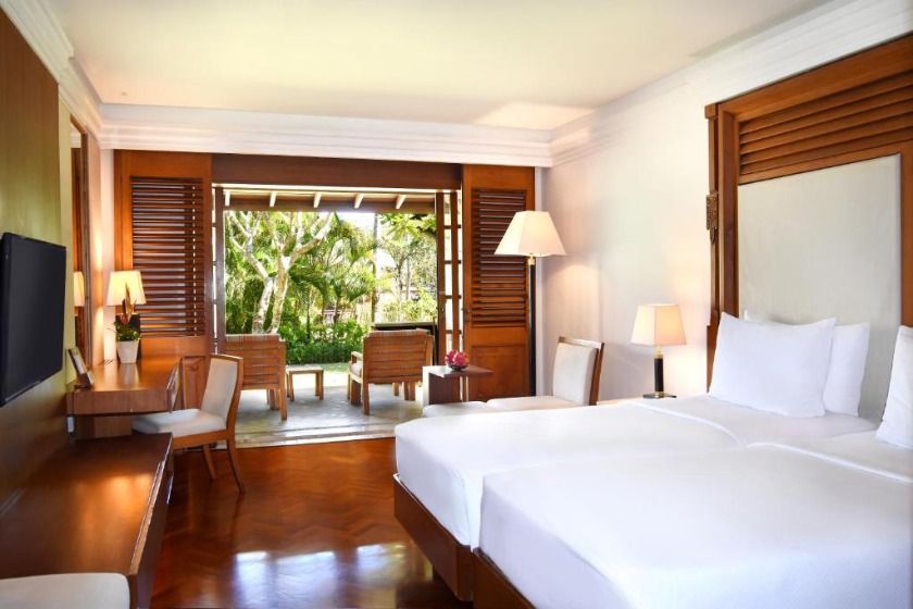 Nusa Dua Beach Hotel & Spa, Bali - Palace Club Twin Room