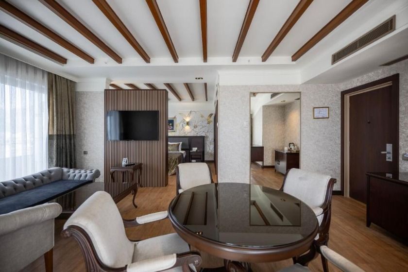 Porto Bello Hotel Resort & Spa Dubai - Senior Suite