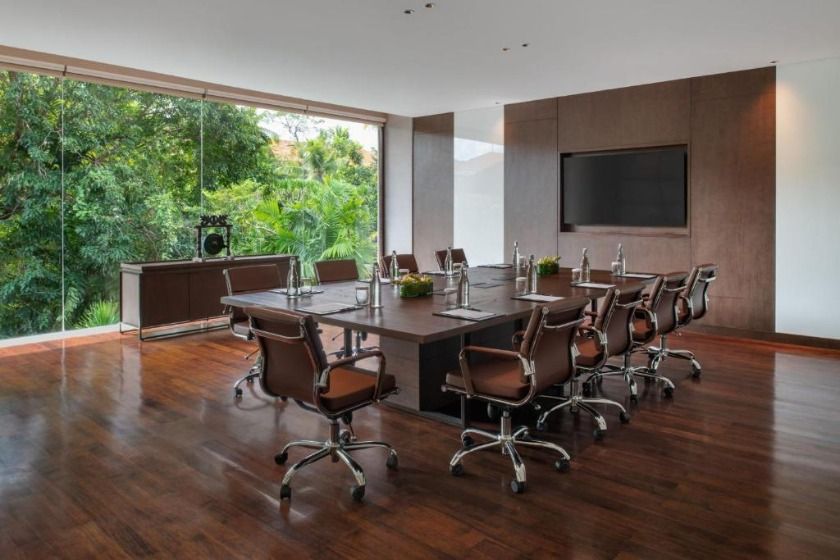 The Laguna, A Luxury Collection Resort Bali - conference room