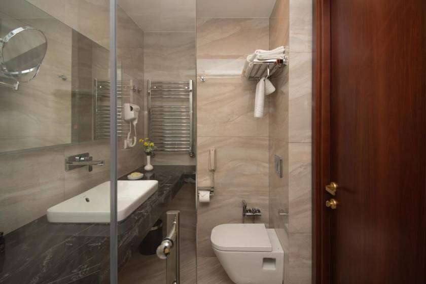 KMM Hotel - Panorama King, w. Terrace or Balcony