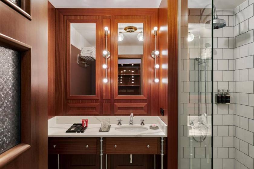 Hotel Afisha - Deluxe Twin Room