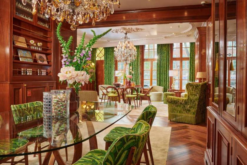 Hotel Estheréa - lobby