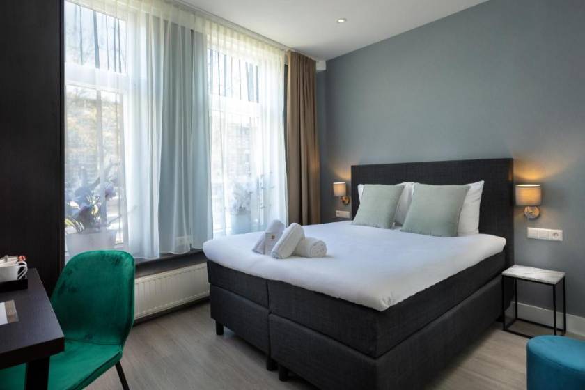 NL Hotel District Leidseplein - Comfort Double Room with Canal View