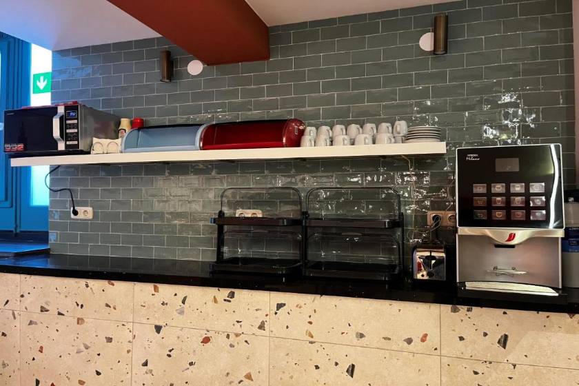 Heart of Amsterdam Hostel - restaurant