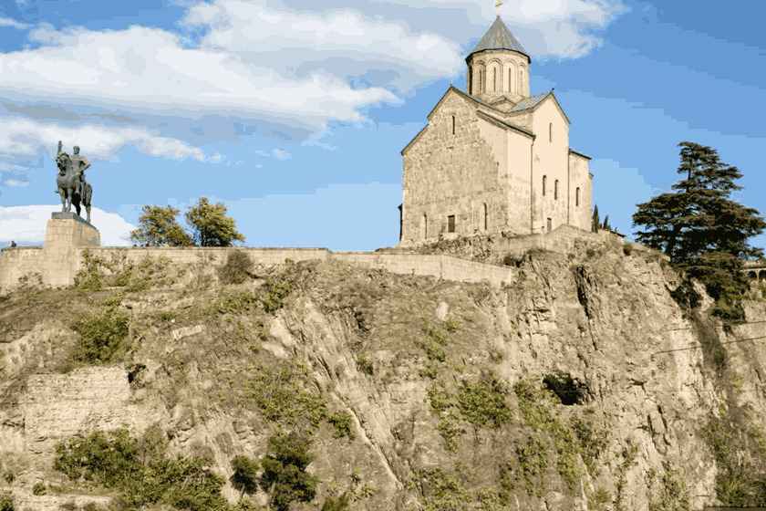 کلیسای متخی تفلیس. منبع عکس: Georgia.Travel. عکاس: نامشخص