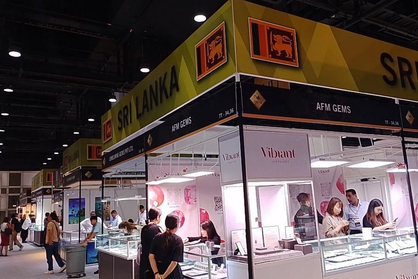 نمایشگاه سنگهای قیمتی سریلانکا