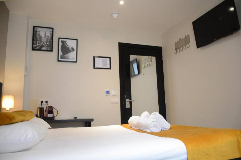 NL Hotel District Leidseplein - Small Standard Double Room