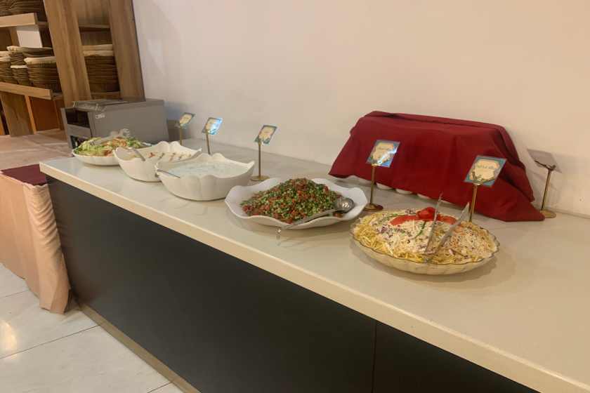 هتل شهدای خلیج فارس مشهد - غذا