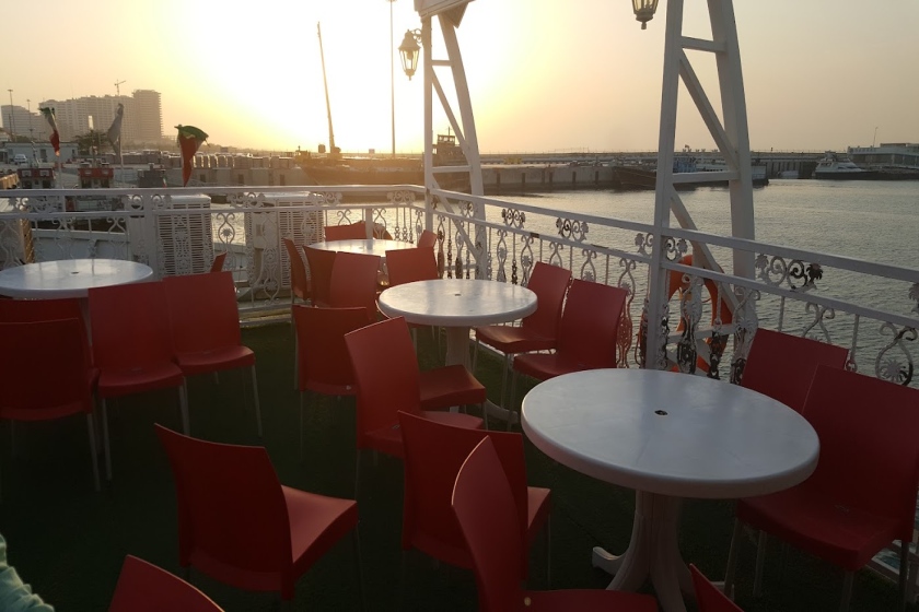 کشتی تفریحی کیش