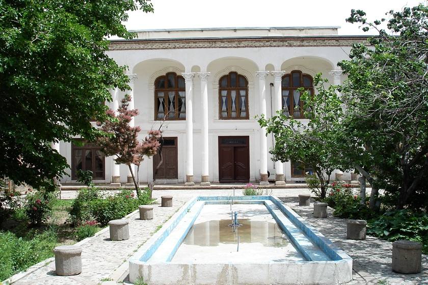 خانه شربت اوغلی تبریز. منبع عکس: گوگل‌مپ. عکاس: محمد‌حسین گرانمایه