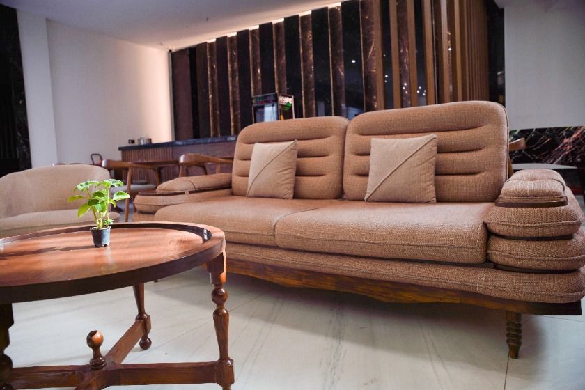 هتل ایوان 2 (فدائی) مشهد - لابی