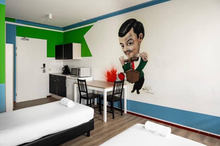 Amsterdam Teleport Hotel - Twin Studio