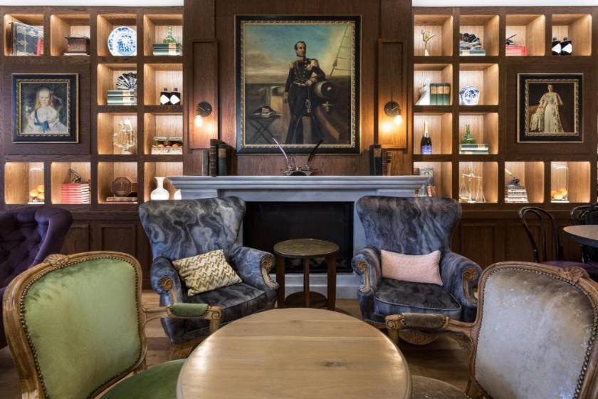 The Hendrick's Hotel - lobby