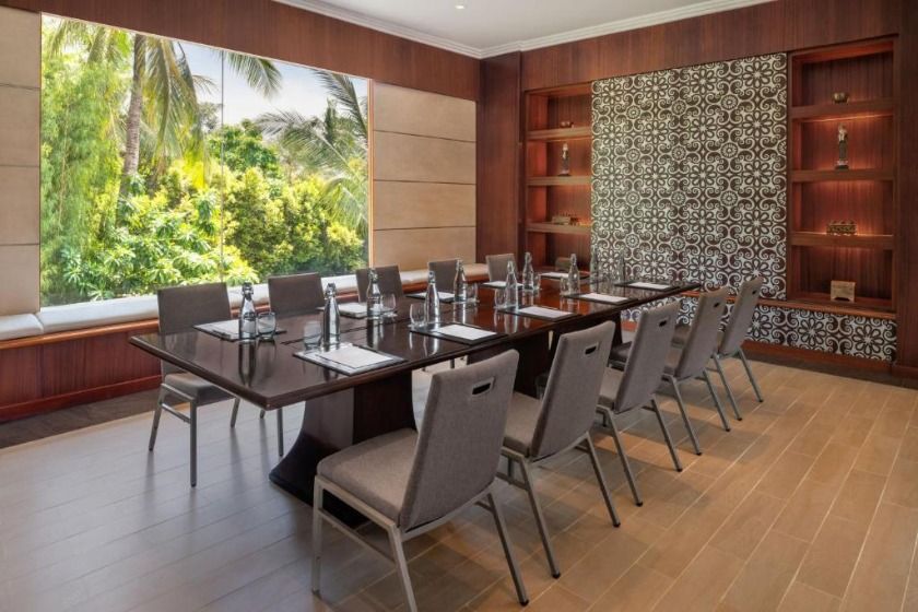 The Laguna, A Luxury Collection Resort Bali - conference room