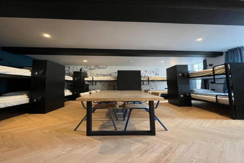 Heart of Amsterdam Hostel - Bed in 12-Bed Mixed Dormitory Room