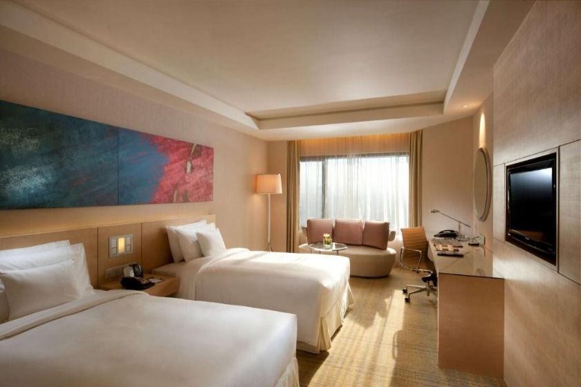 DoubleTree By Hilton Kuala Lumpur - Deluxe Twin Room with Mountain View