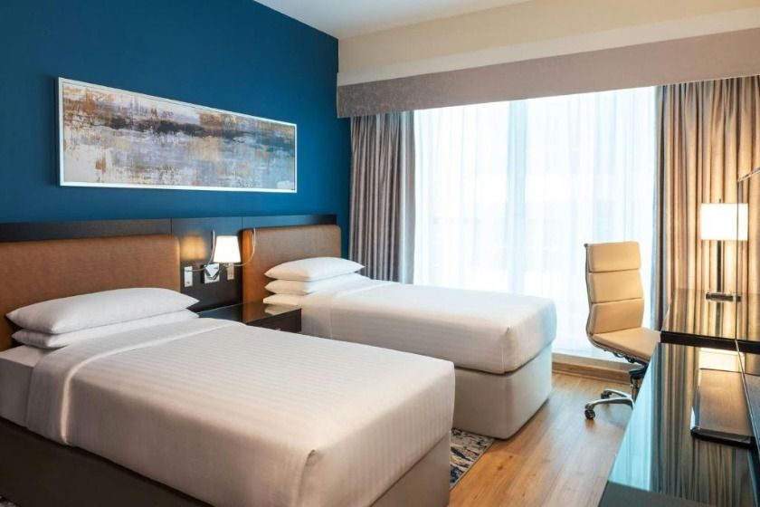 Four Points by Sheraton Sheikh Zayed Road Dubai - Business Suite Twin