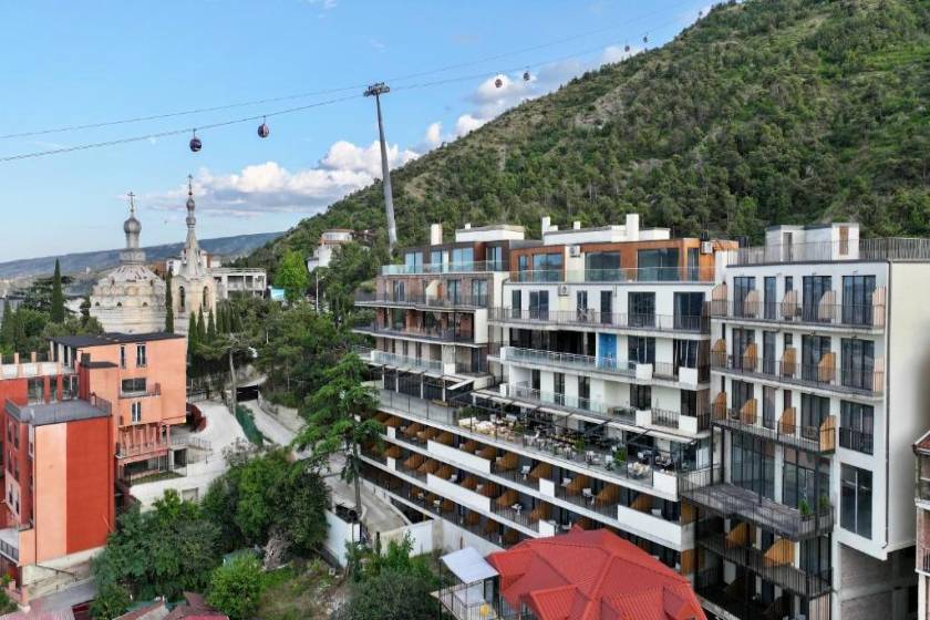 Castor & Pollux Hotel - facade