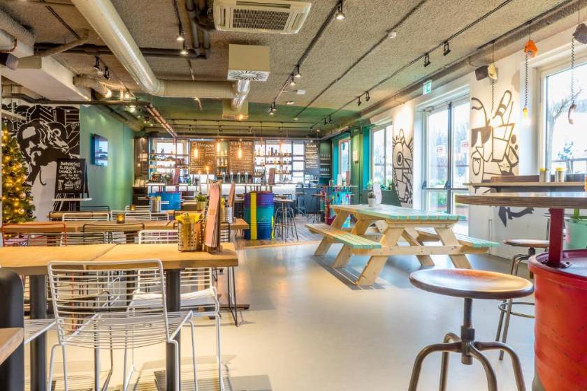 Via Amsterdam - cafe