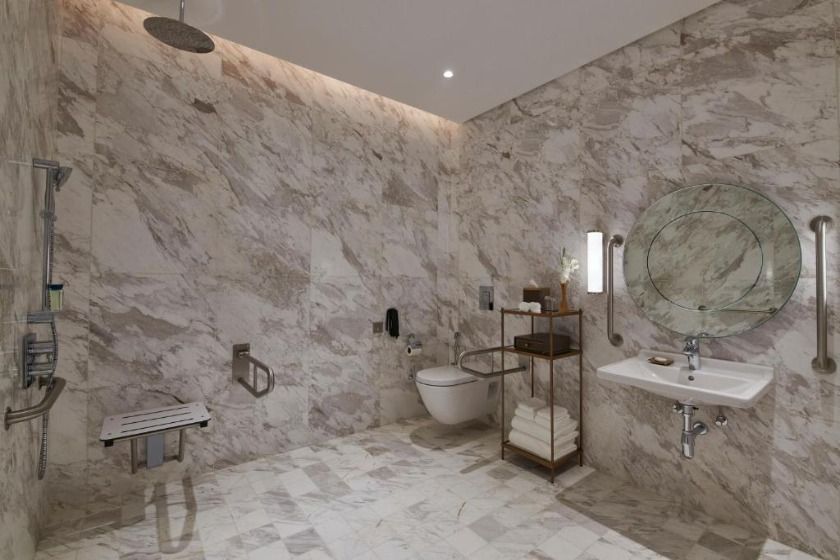 Waldorf Astoria Dubai International Financial Centre Dubai - Deluxe Queen Room - Mobility Accessible