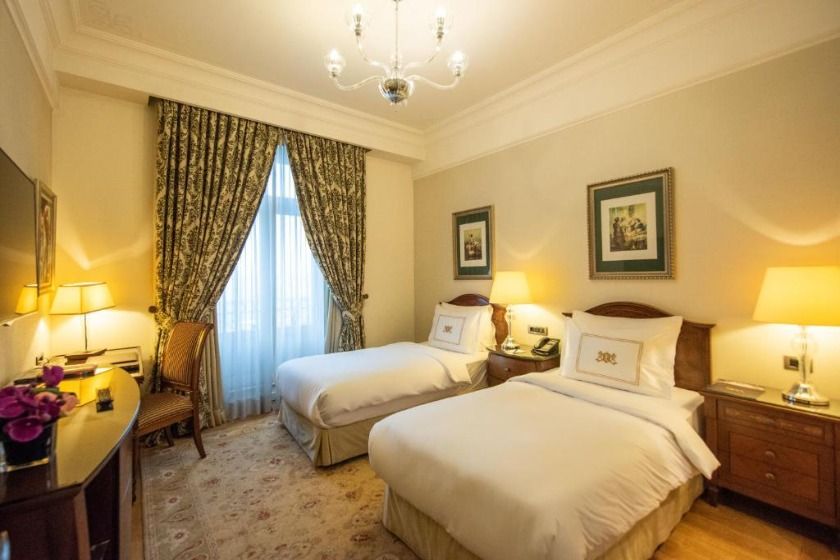 Pera Palace Hotel Istanbul - Deluxe Golden Horn Side Room Twin