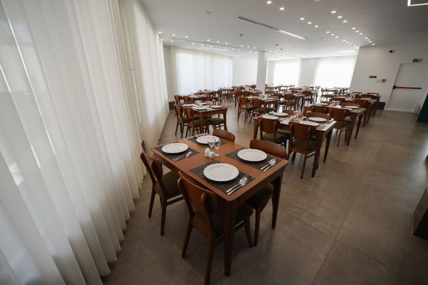 هتل ایوان 2 (فدائی) مشهد - رستوران