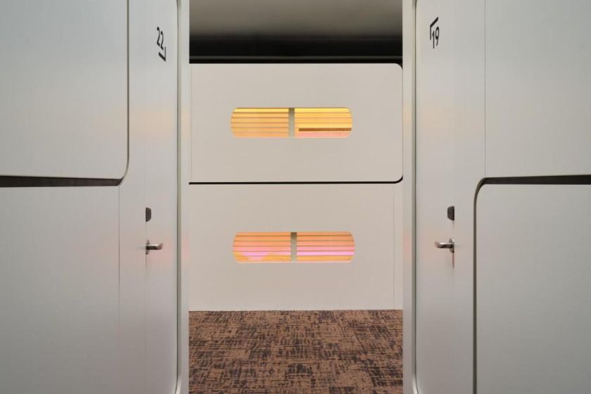 CityHub Amsterdam - room