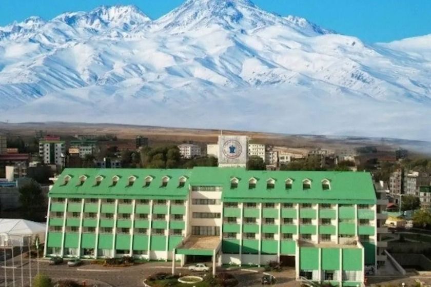 هتل لاله سرعین